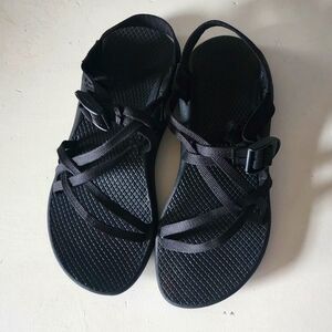 Chaco Sport Trail Sandals ZX1 Yampa Black Toe Loop Adjustable Vibram Womens 7